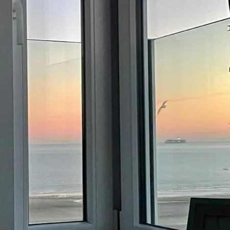 Pierside B, Cosy En Zeezicht Dichtbij Brugge Apartment Blankenberge